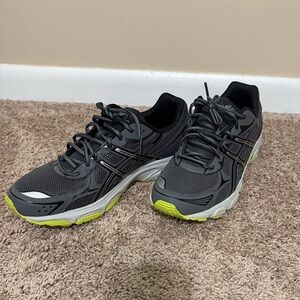 Men's asics running shoes